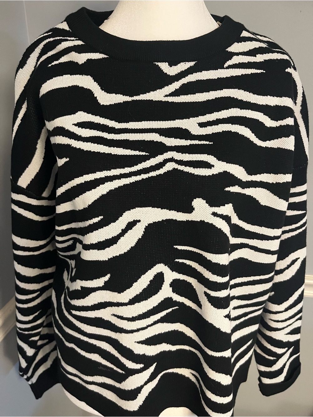 Elan Black & White Zebra-Print Crewneck Sweater